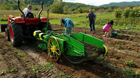 potato digger with pto